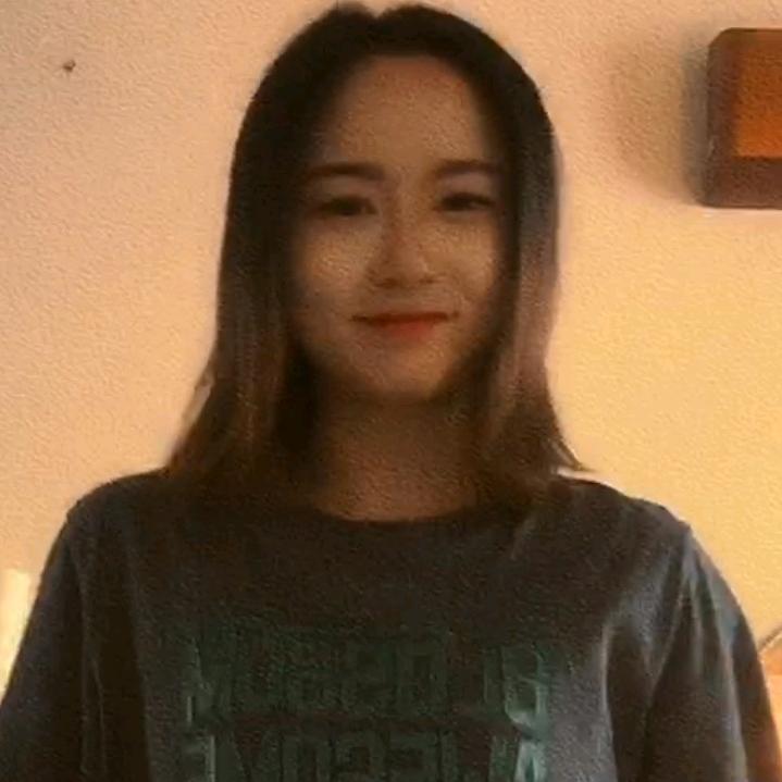 李花花🌹