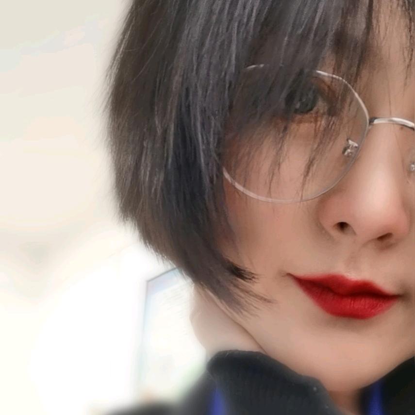 阿馨头像