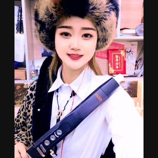 电吹管~才艺二姐
