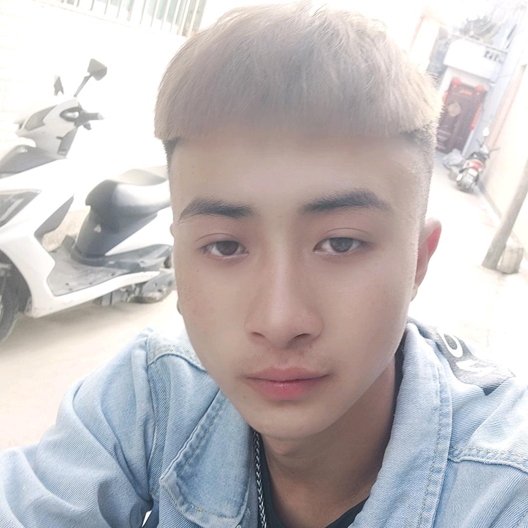 临沧，左师    木工