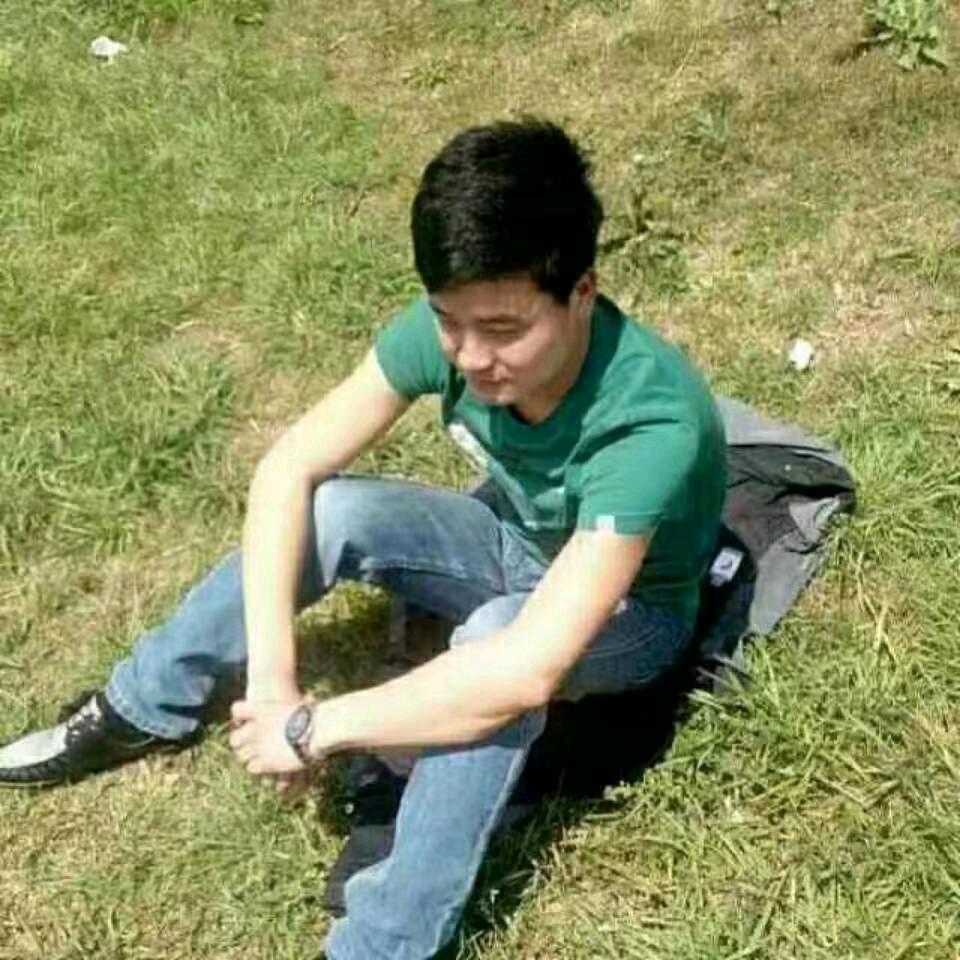 二少爷《龙哥》