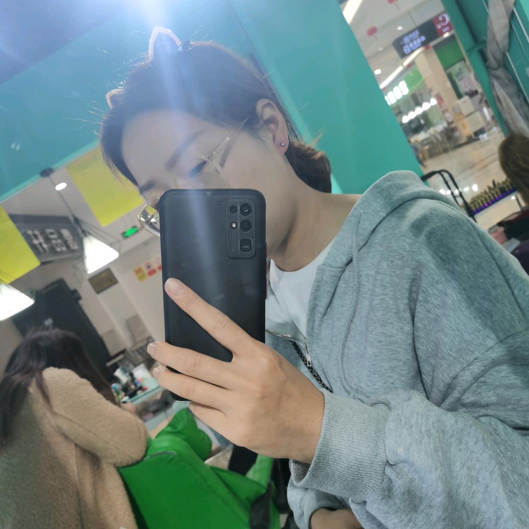 一个有故事的姑娘