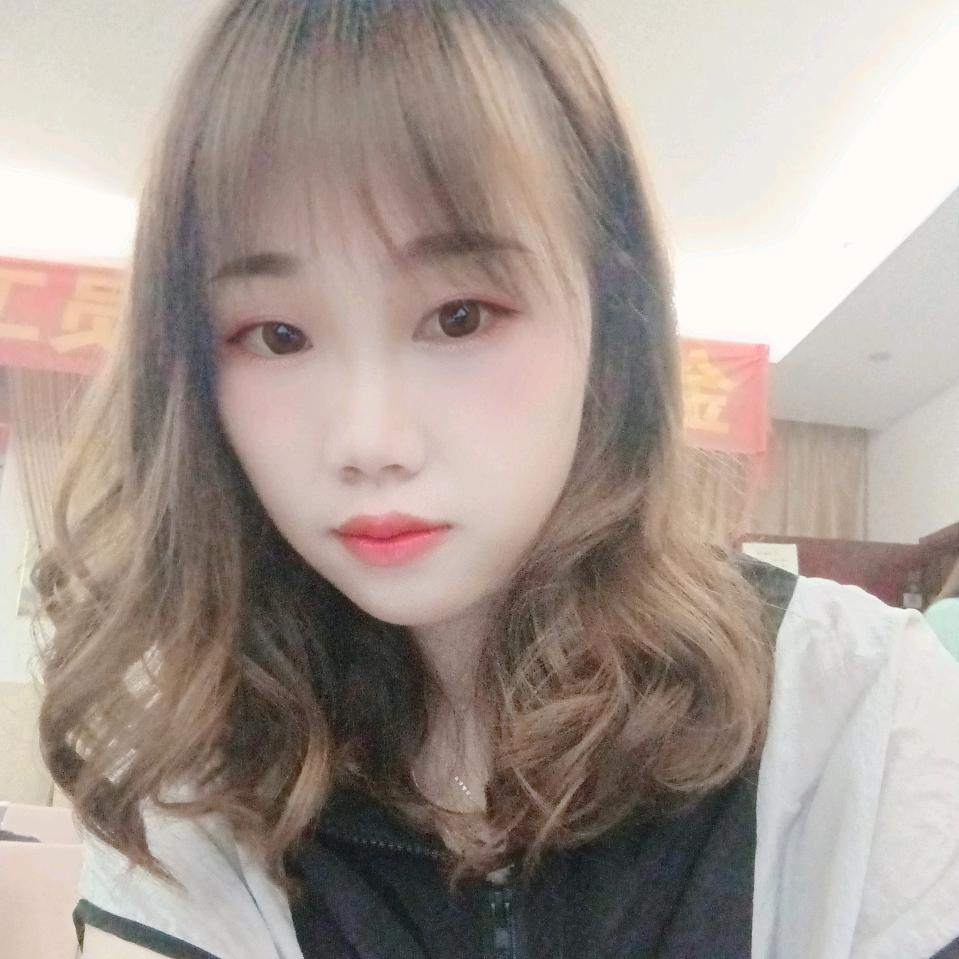 阮   小玉