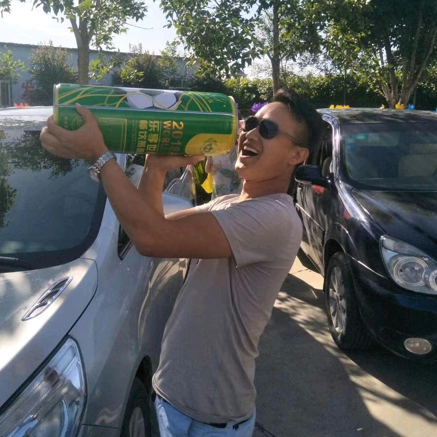 强者都是含泪奔跑的人