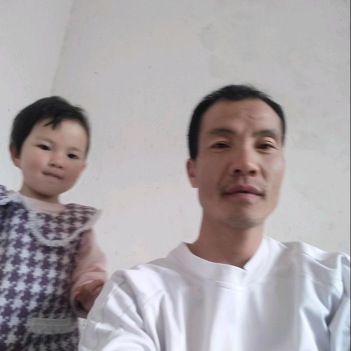 80后的瓦工   王二