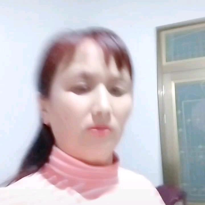 凌丹