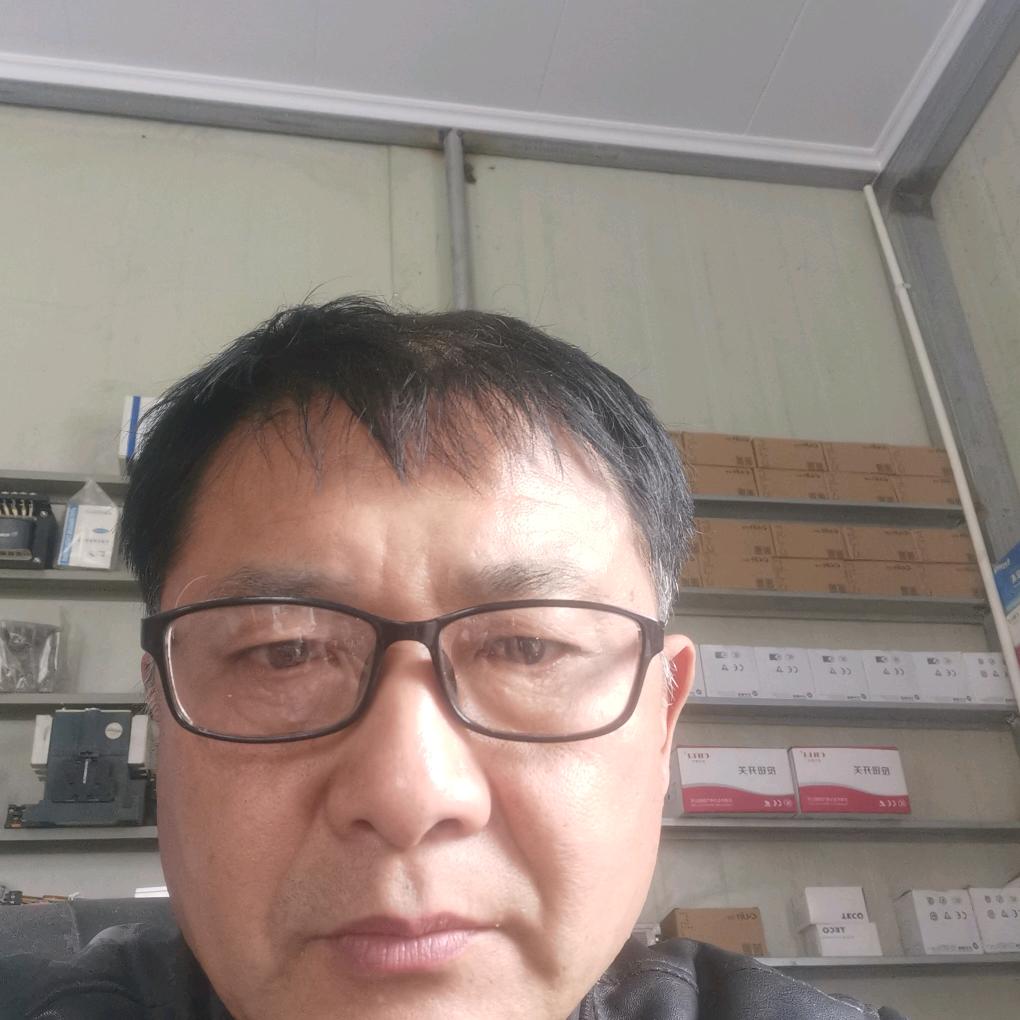 刘忠洋