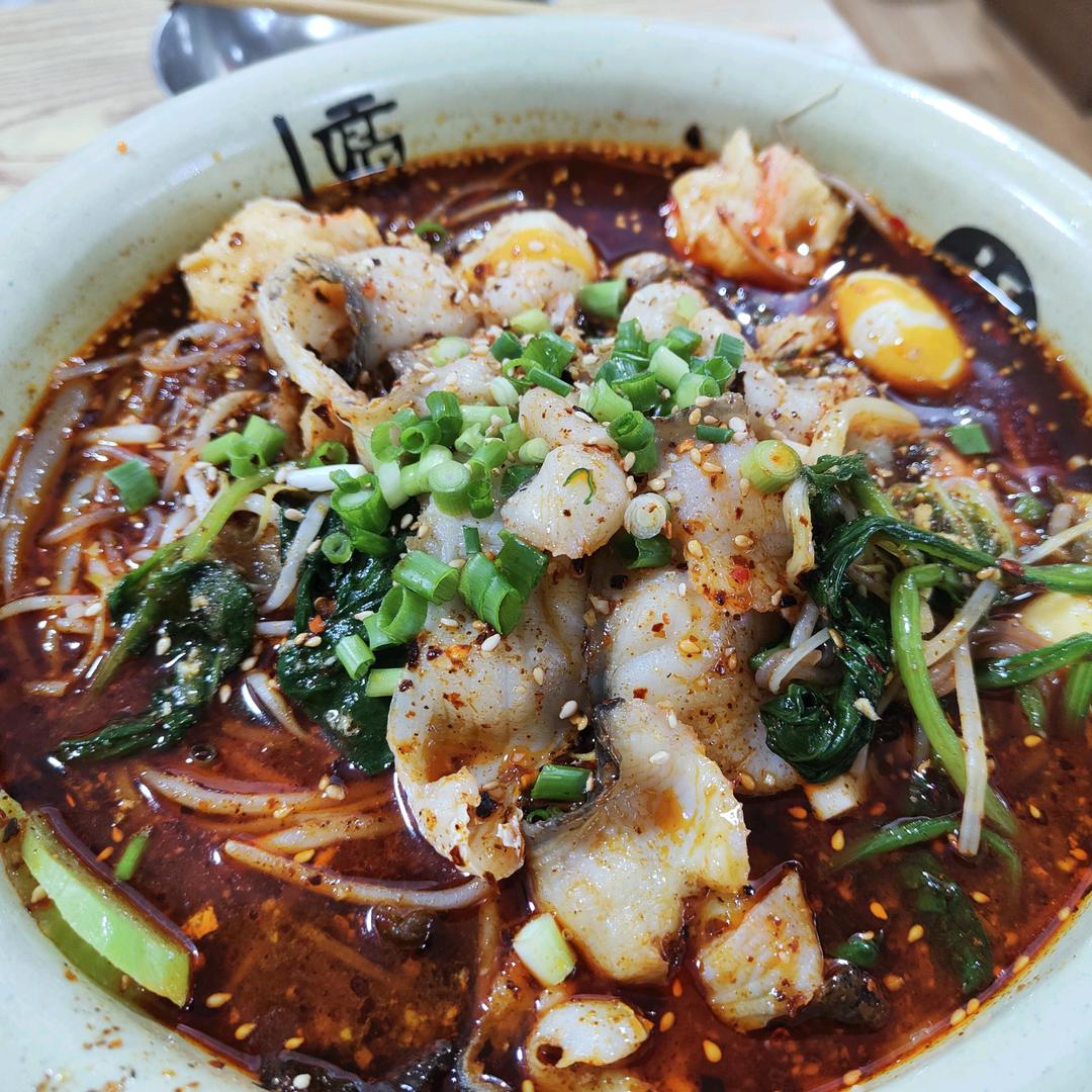 牟平区好赞麻辣烫店