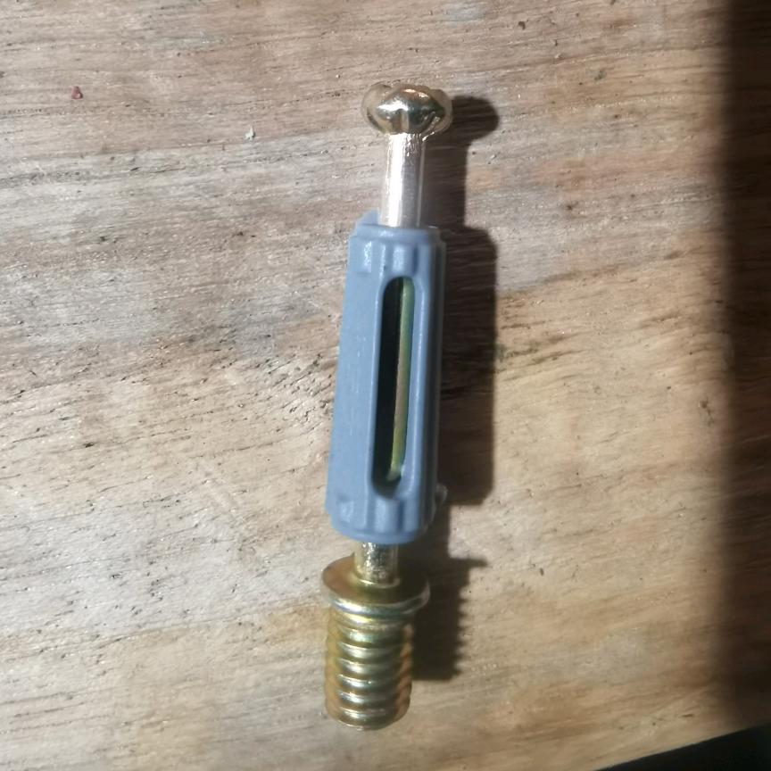 新东太家具五金