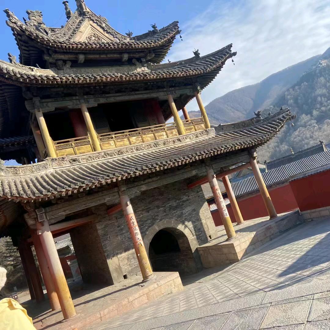 佛系郭