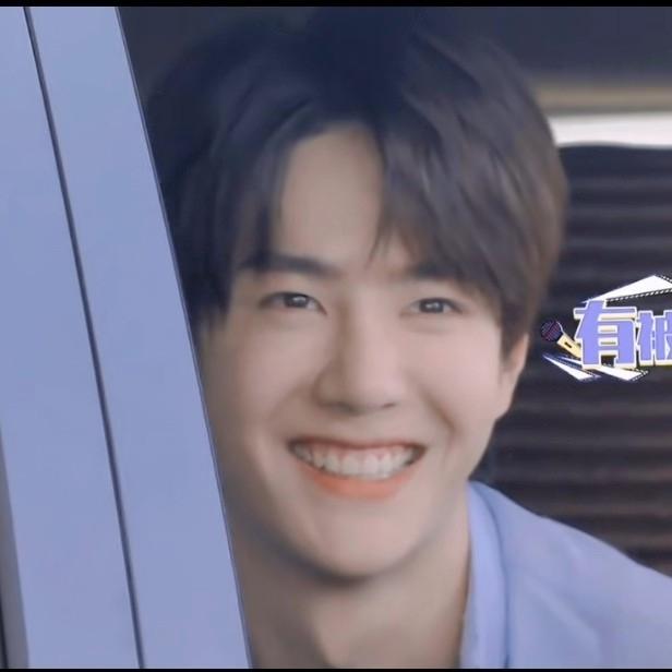 路过你们的倾城时光
