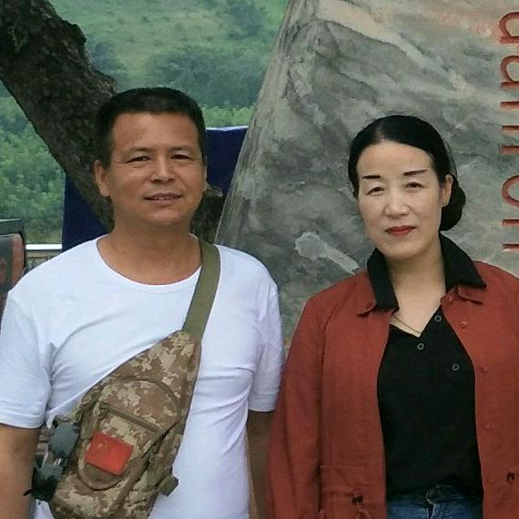 亲爱有你就幸福，丽，俊，湘