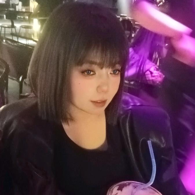 T  T😍