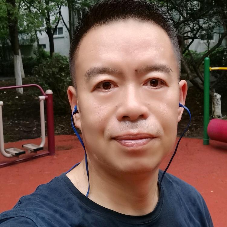 刘强