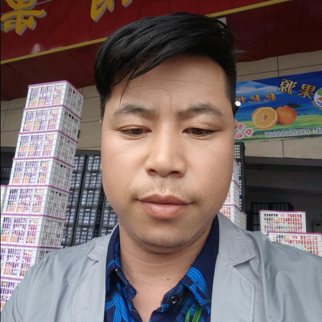 陕西娃娃卖水果