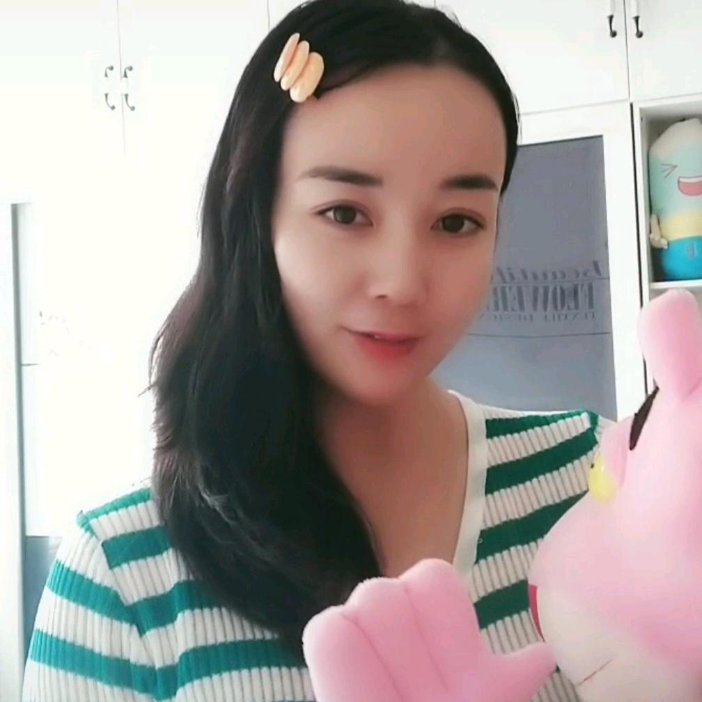 李菇凉