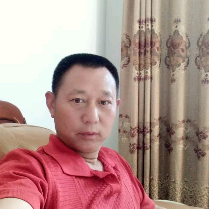 栾川县耀东门业总汇