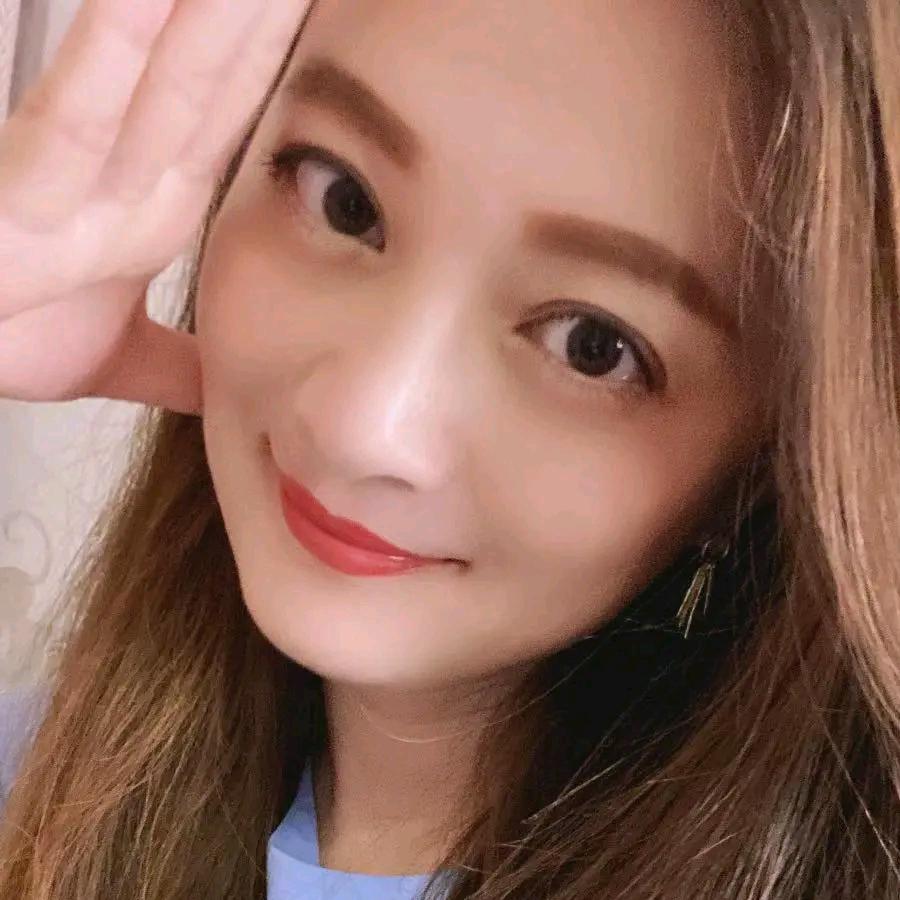 妍色（晚上八点半直播）