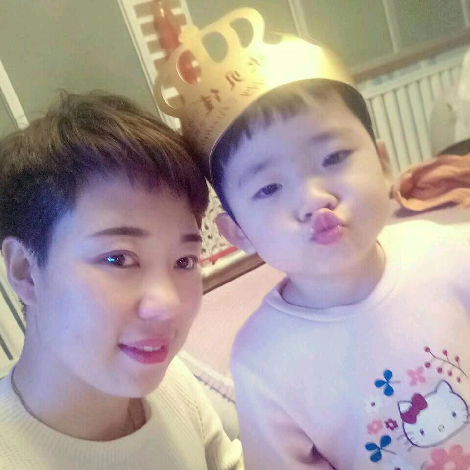 聪妍聪格的妈妈