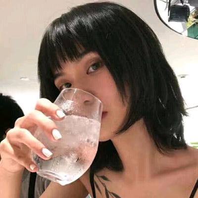 Ms   liu【拒绝连赞……】