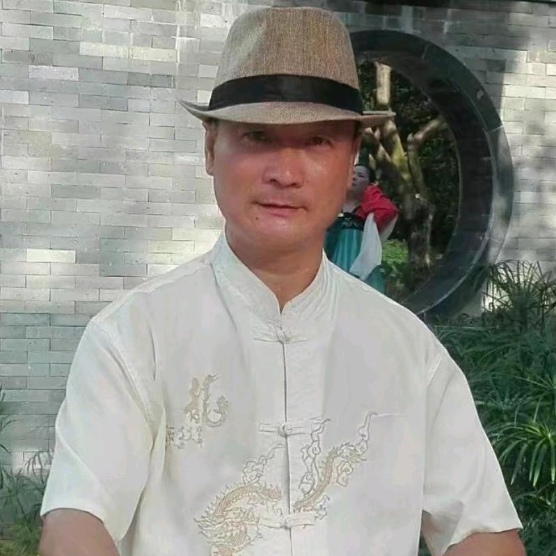 龙乡人