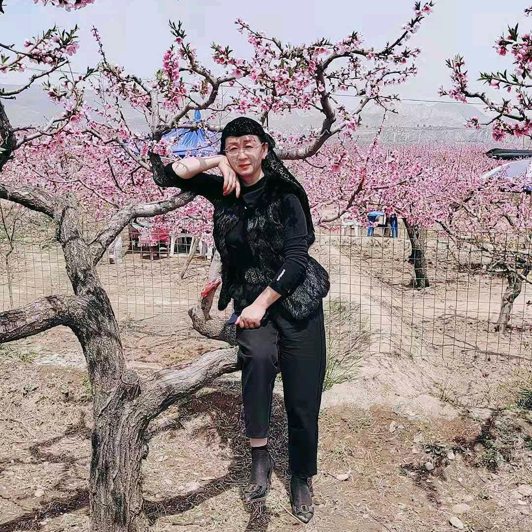 草帽姐巜从头再来》