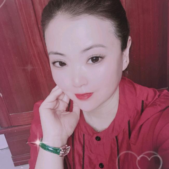 丁姐爱唱歌跳舞