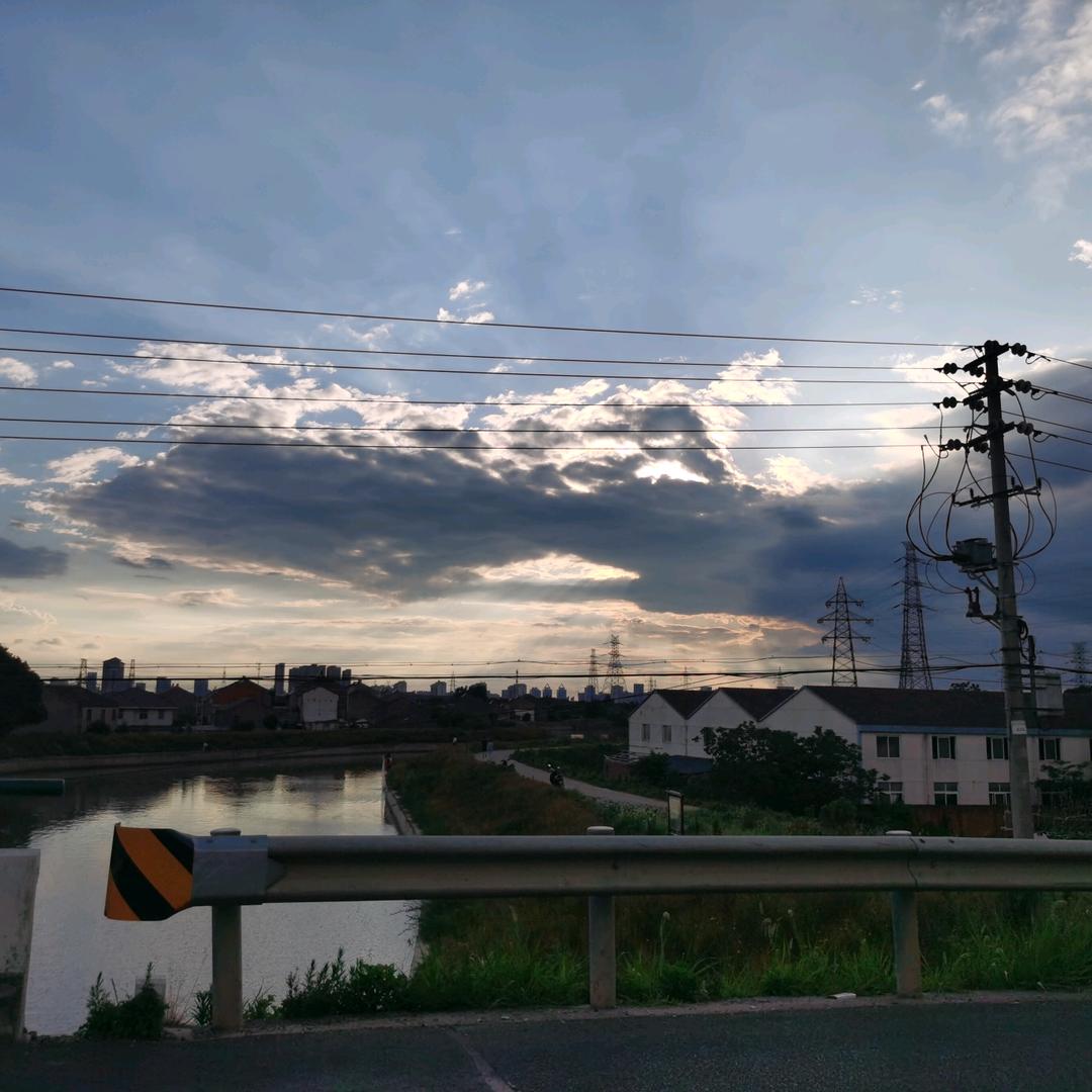 🌈梦想～小张