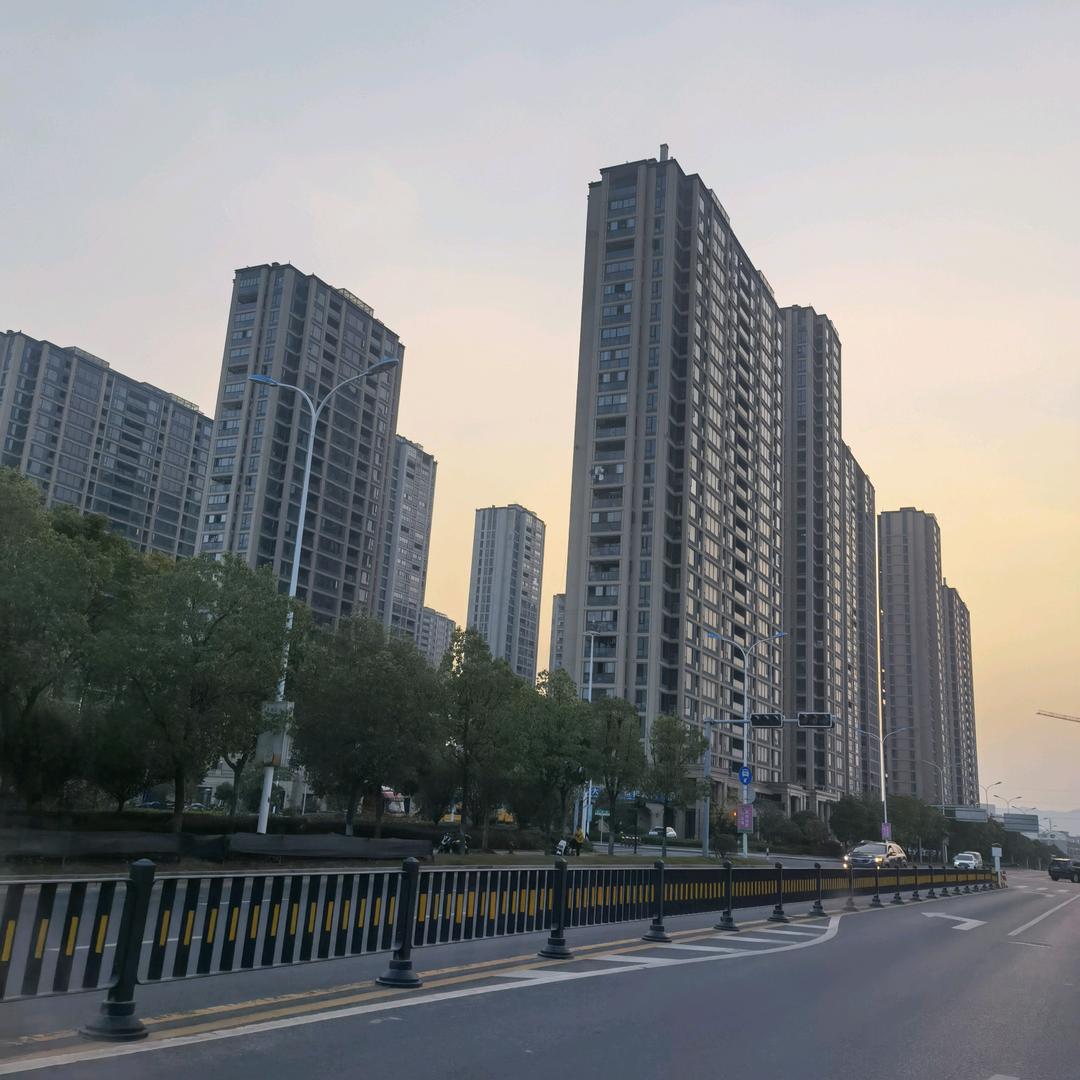 生活不易，且行且珍惜