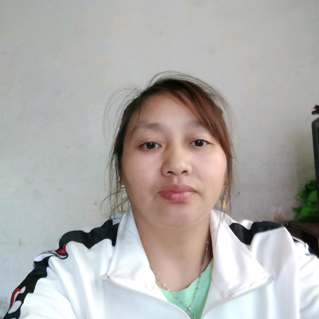 杨华芬