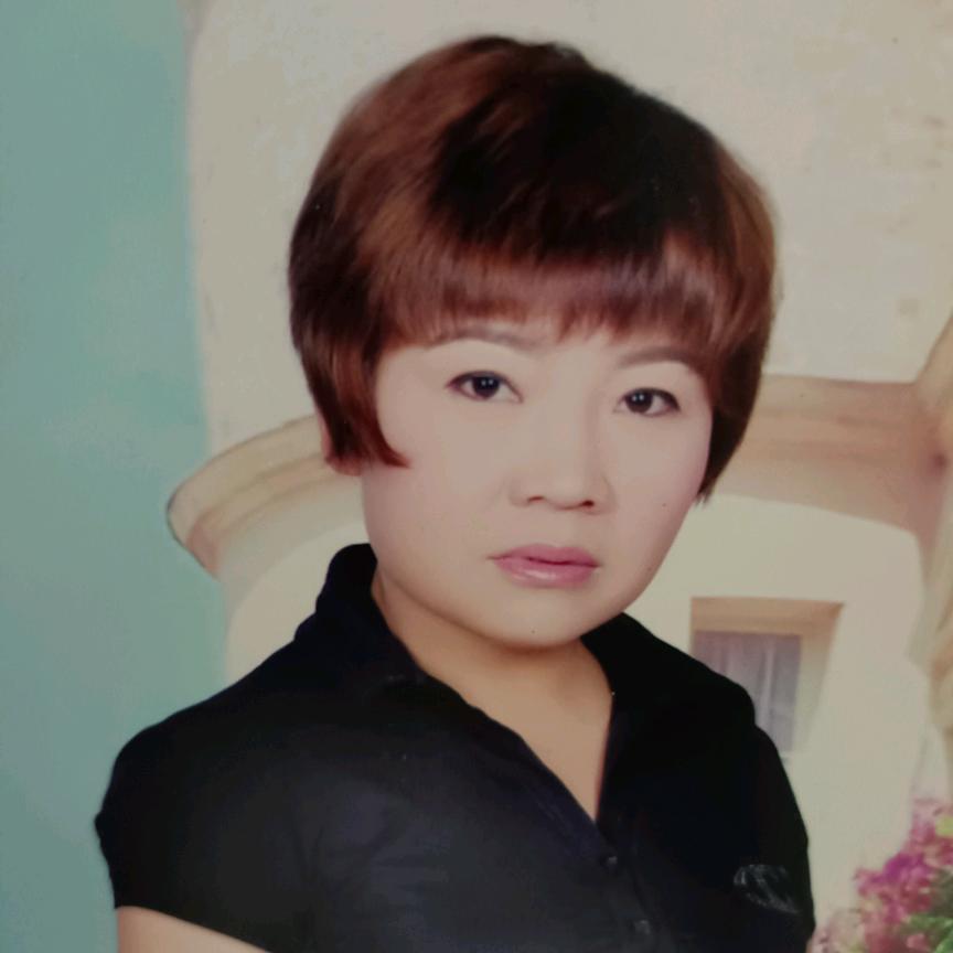云姐: