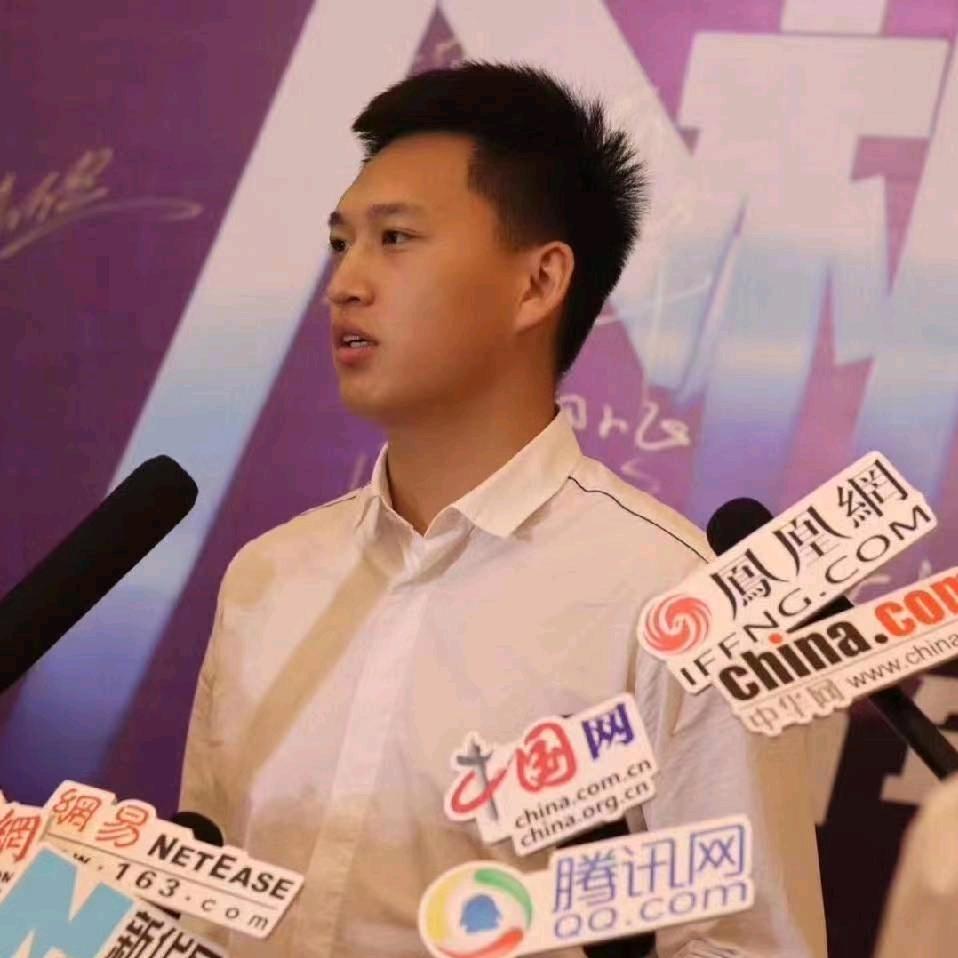 营口百年育才王校长