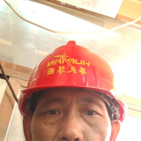 老冯。