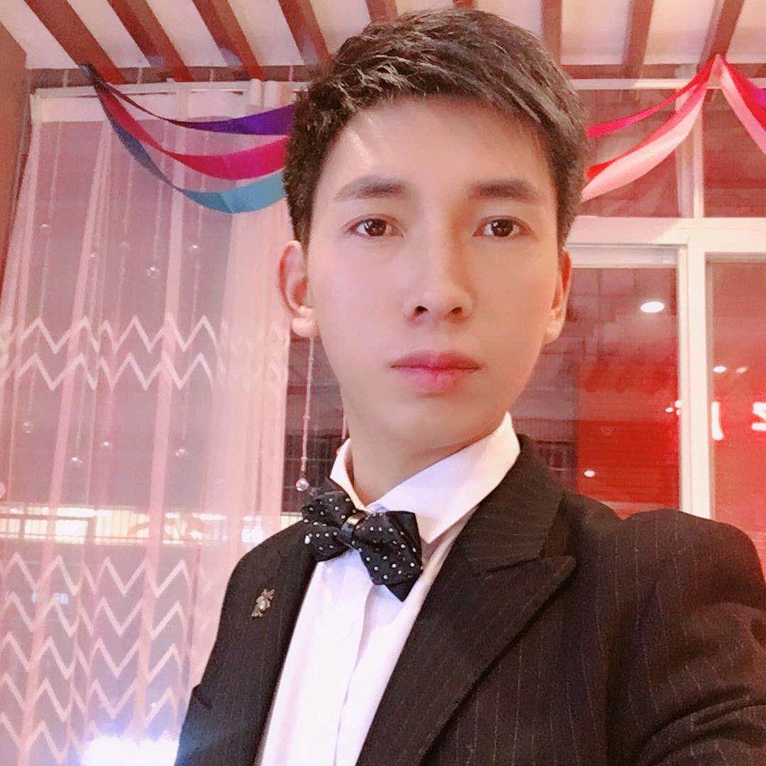 李🔯家大公子