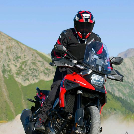 豪爵铃木摩托车安尔达电动车