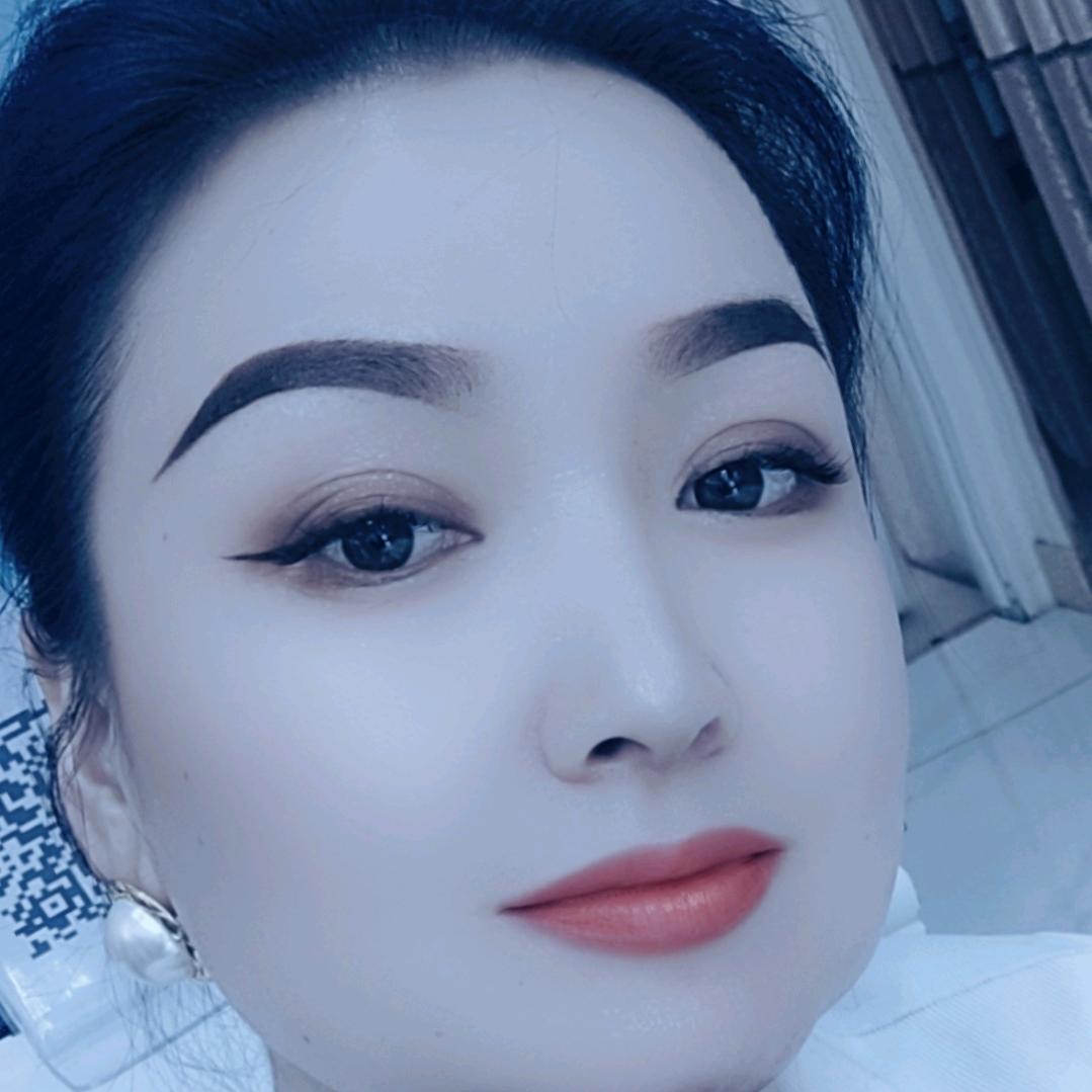 凤凰服装穿搭