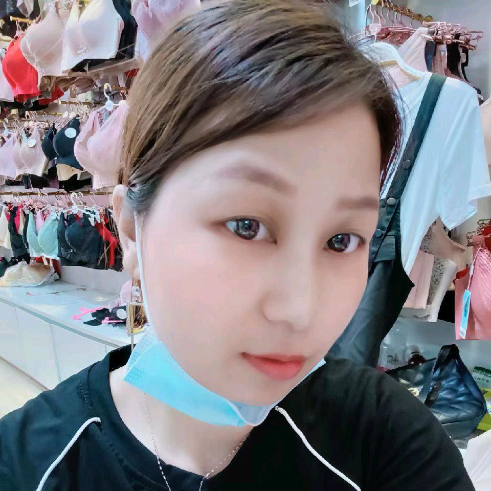 奓山菜场琴儿服装