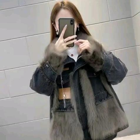 奥赛服饰皮草