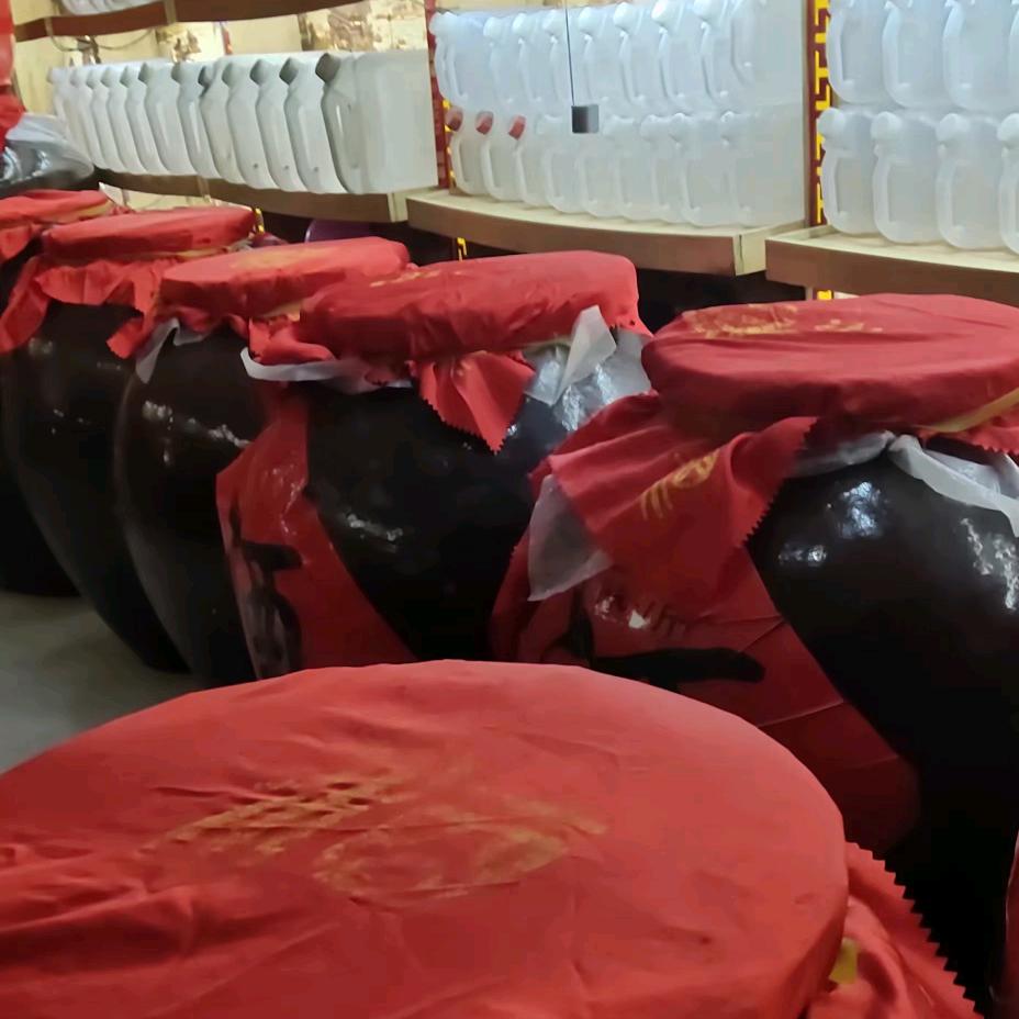 纯粮烧酒，燕子