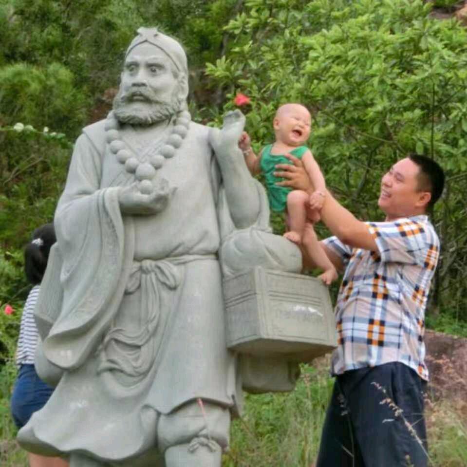 遥远的石头