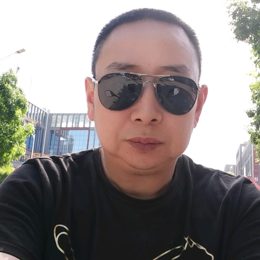 龙哥