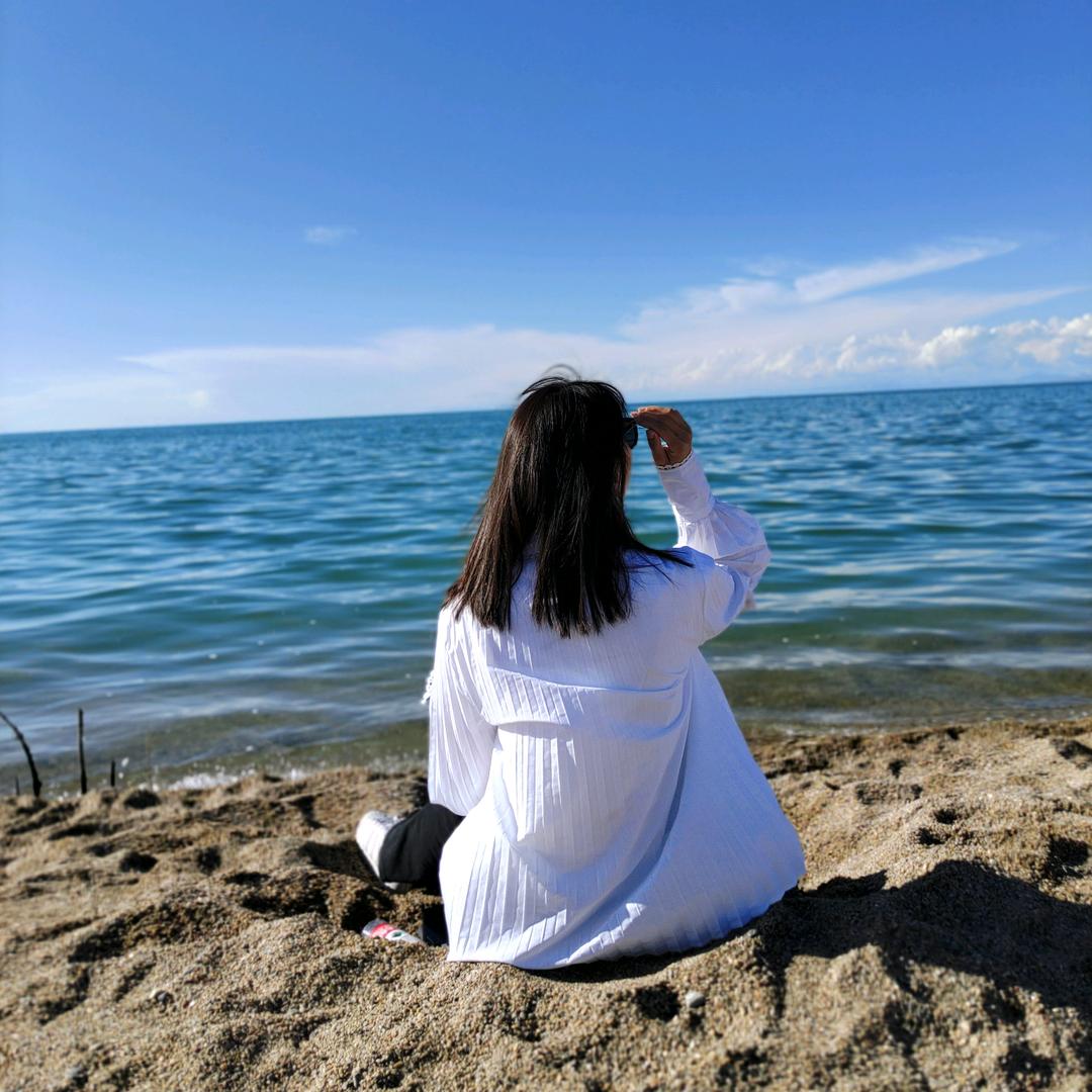 何小右
