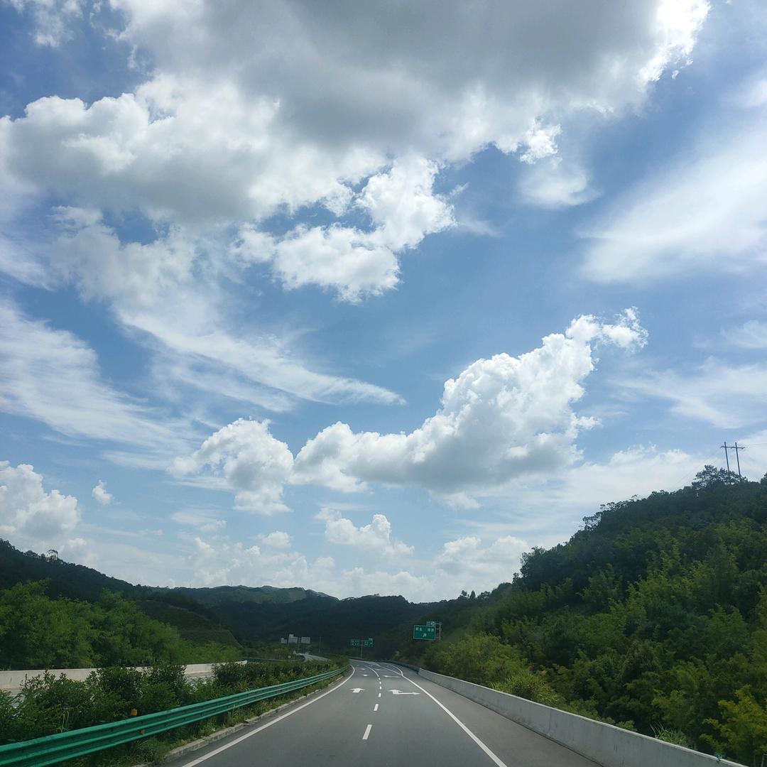 苦逼的80后