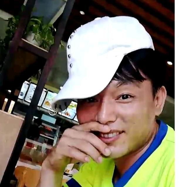 杨煜承