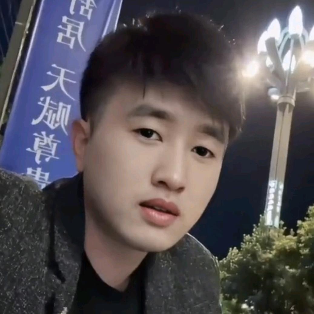 ꧁༺刁哥☀️橱窗好物༻꧂
