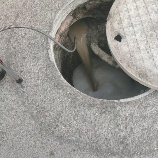 王师傅专业疏通下水道