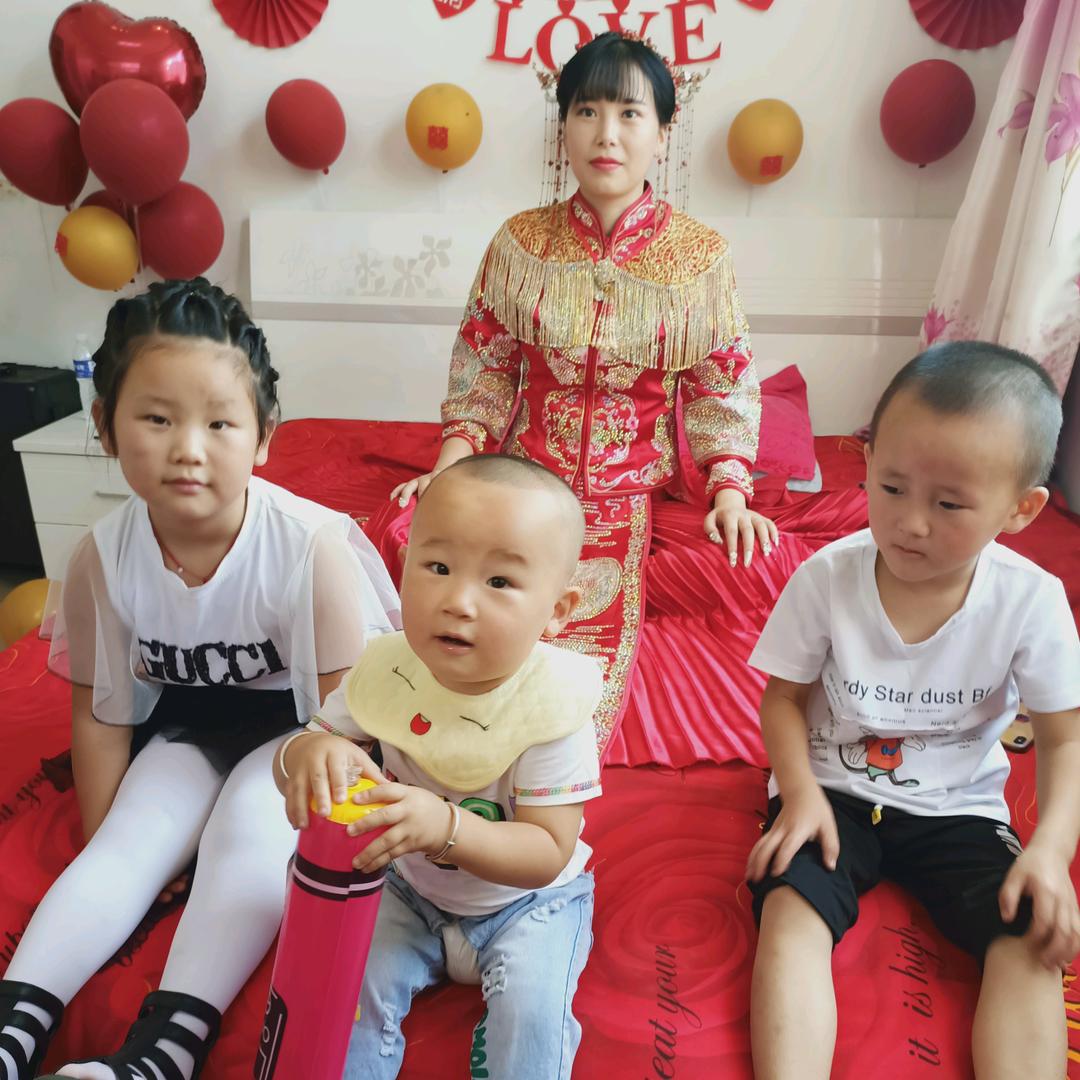 …游走的财神…