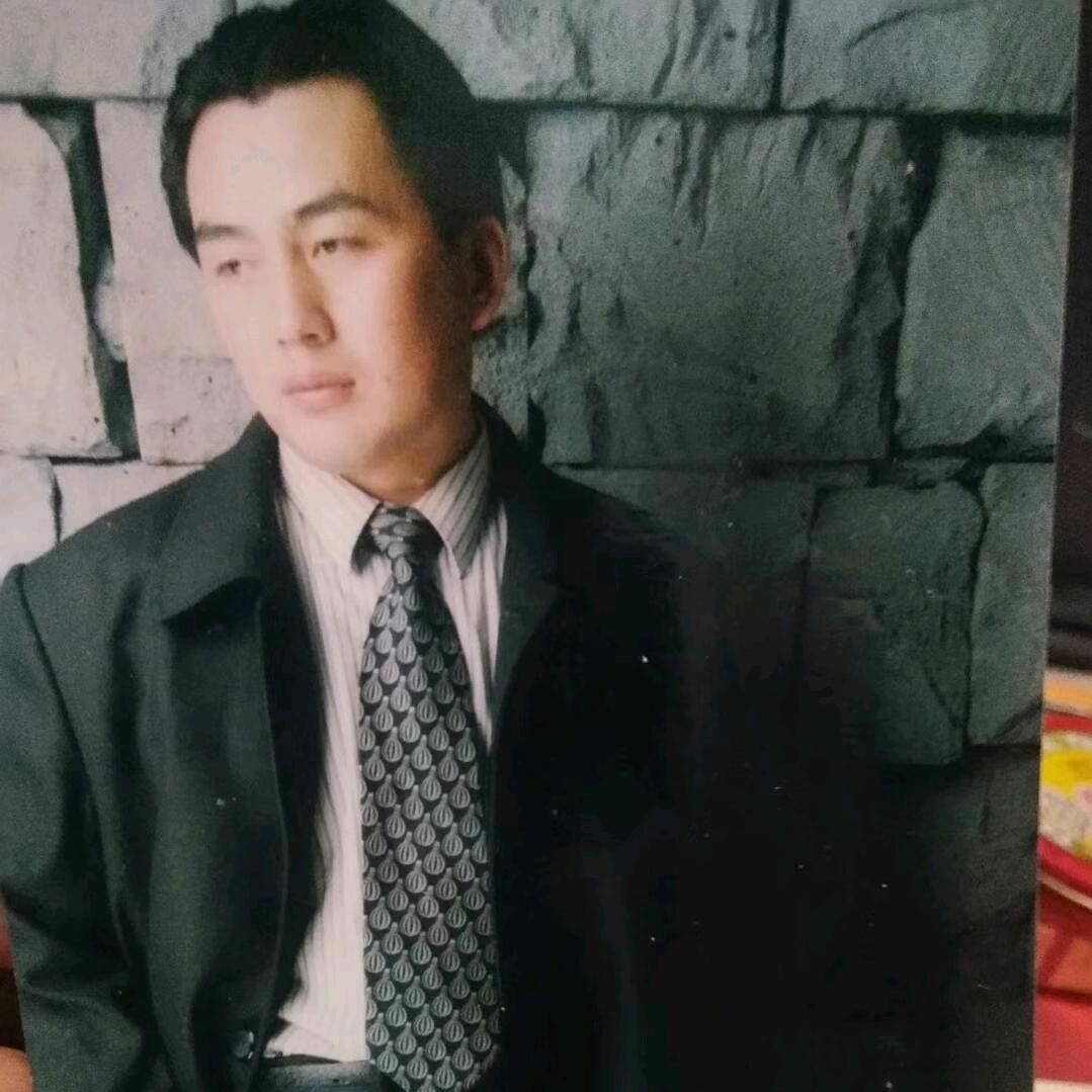 新疆特产葡萄干，刘伟