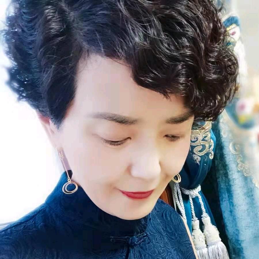 朔州美发徐姐