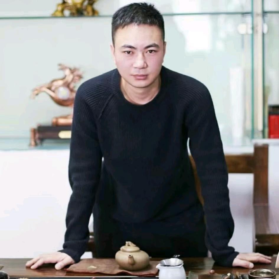 阿振。